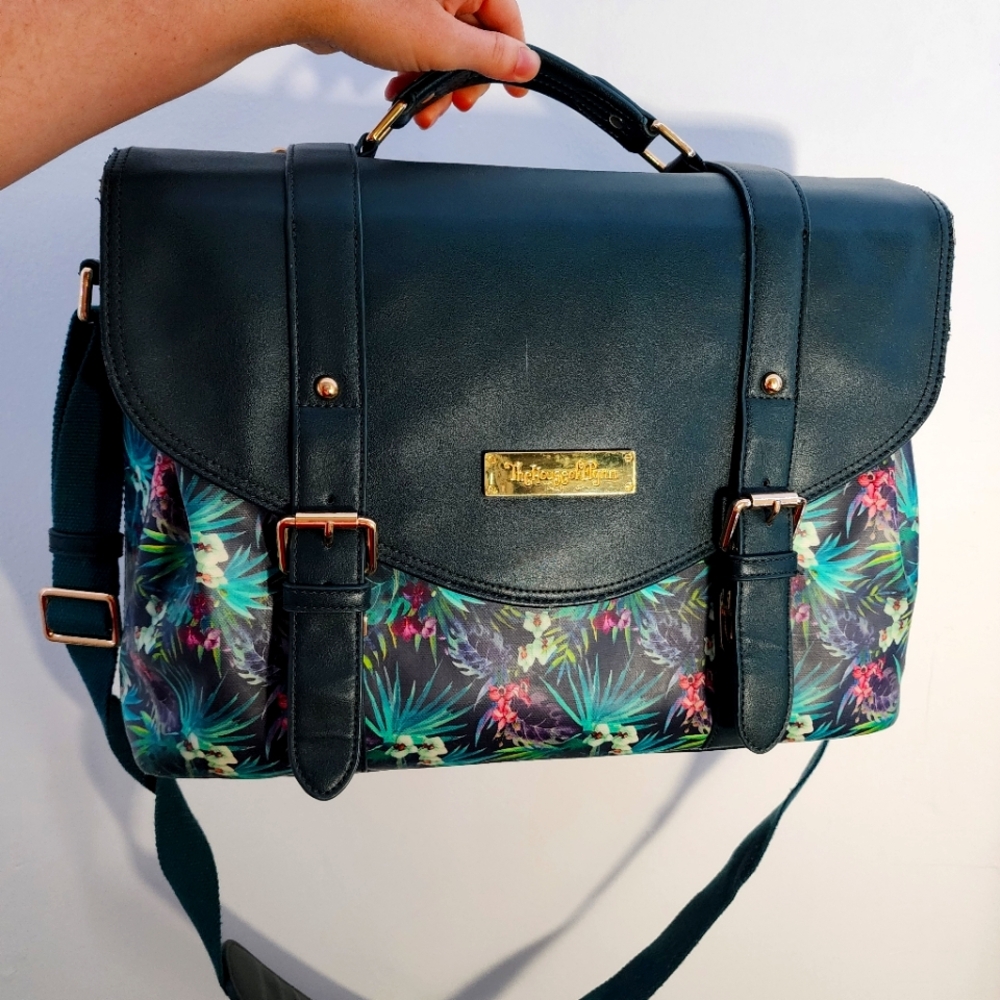 The House Of Flynn Camera Bag